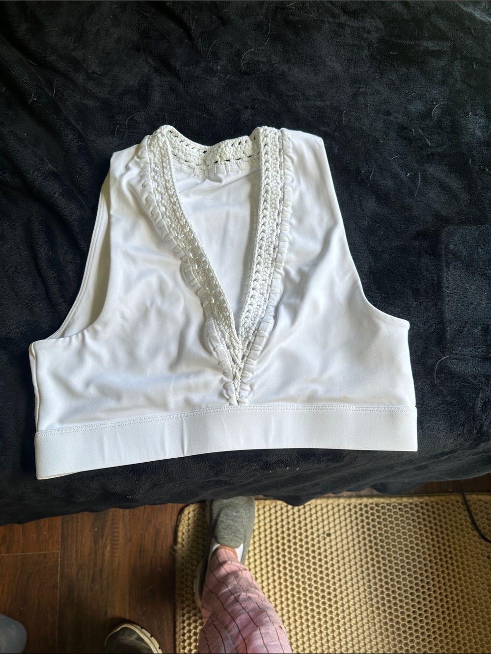 Carbon White Crochet-Trim V-Neck Crop Tank
